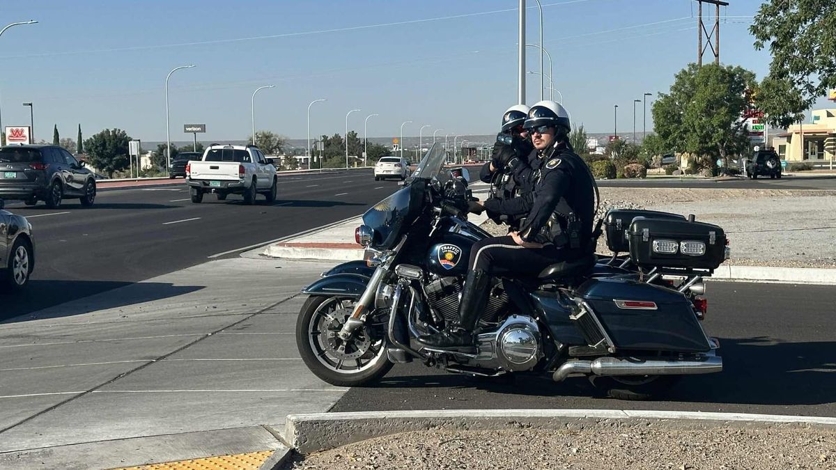 Las Cruces police issue 61 citations during Main Street traffic operation