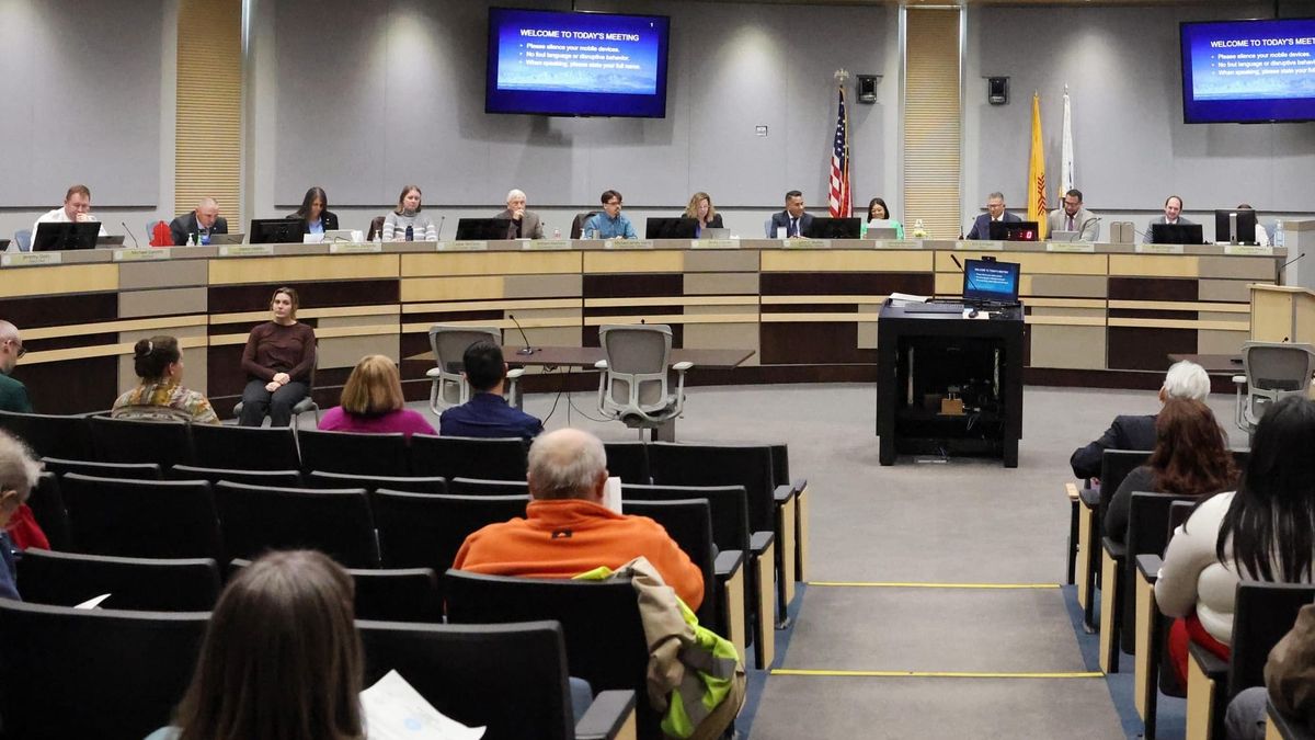 Las Cruces council approves $600K in nonprofit health grants on split vote