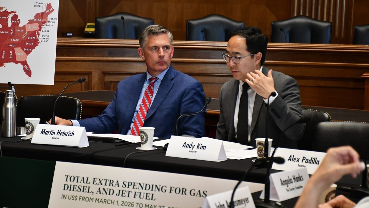 Heinrich says Iran war is driving up gas prices, hurting families