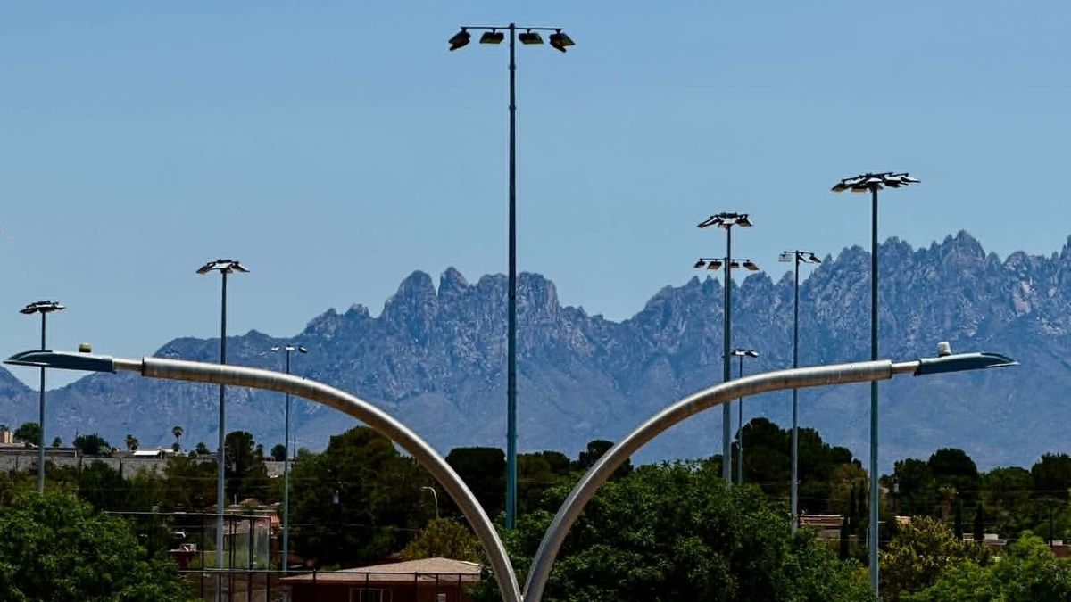Las Cruces police warn of copper wire thefts from light poles, construction sites