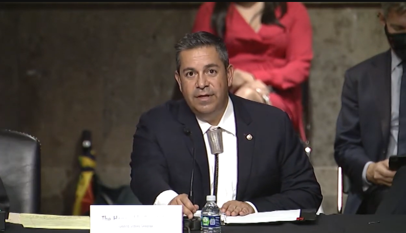 Luján bill would make home-based care a mandatory Medicaid benefit