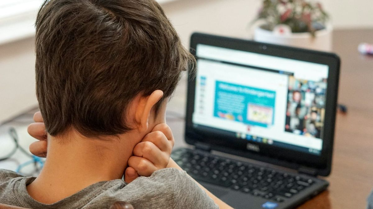 LCPS budgets $65,500 for software that flags student safety threats