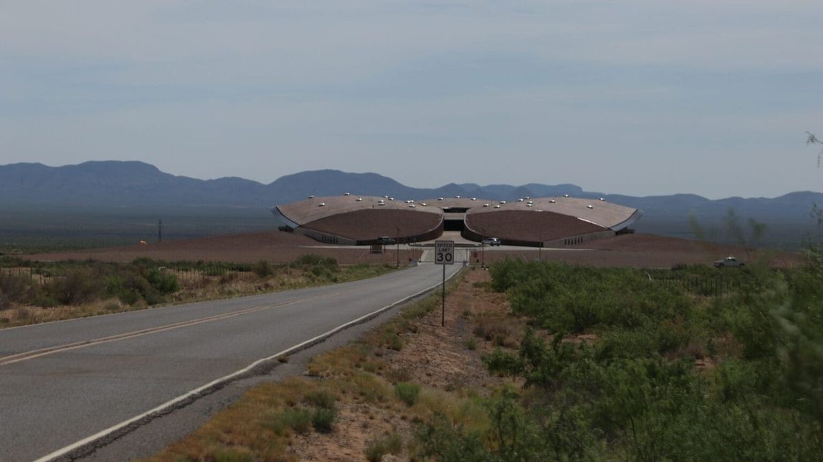 New Mexico land commissioner shoots down Canadian data center company’s pitch at Spaceport America