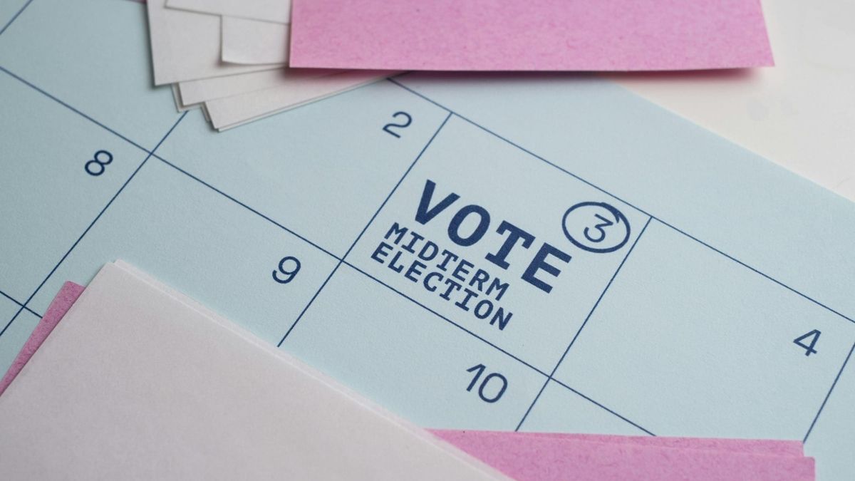 Doña Ana County clerk debunks online claims about ballot markings, disqualification