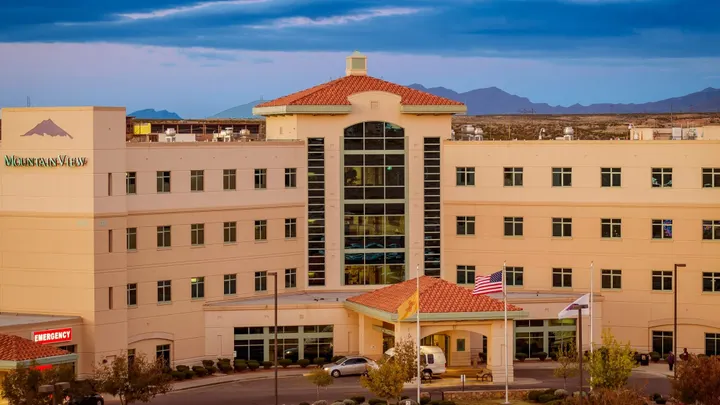Exterior view of MountainView Regional Medical Center in Las Cruces
