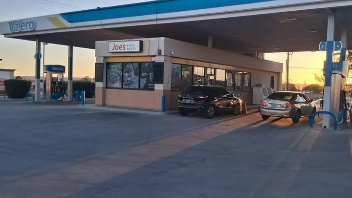 Valero gas station and convenience store at 3101 N. Main St. in Las Cruces, where police say an attempted armed robbery occurred Sunday.