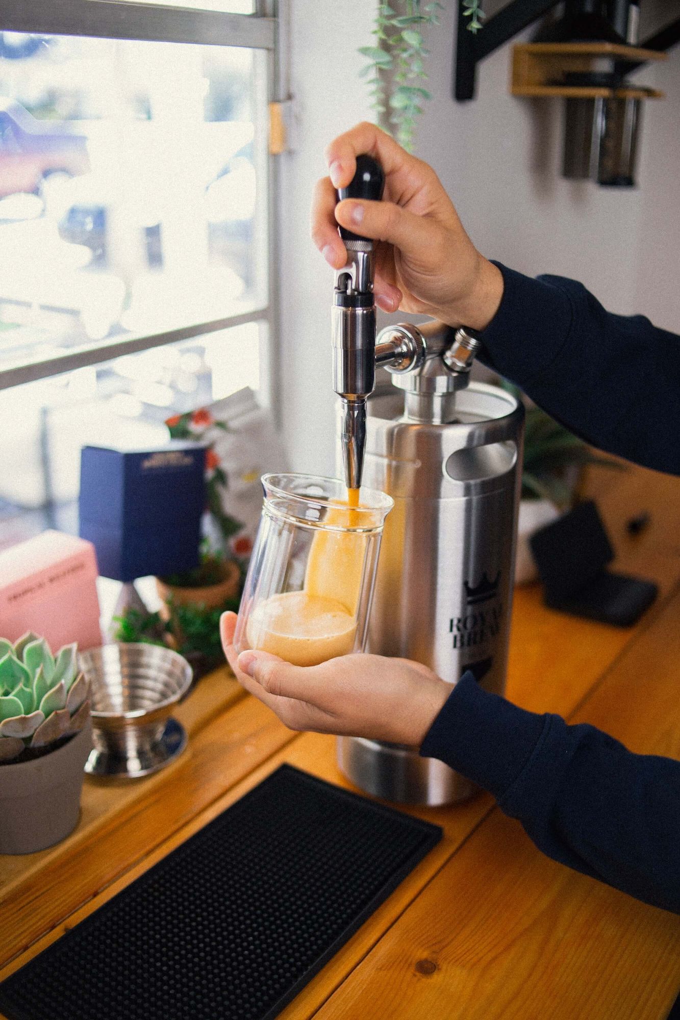 Best Nitro Cold Brew Coffee Makers: Be Your Own Barista