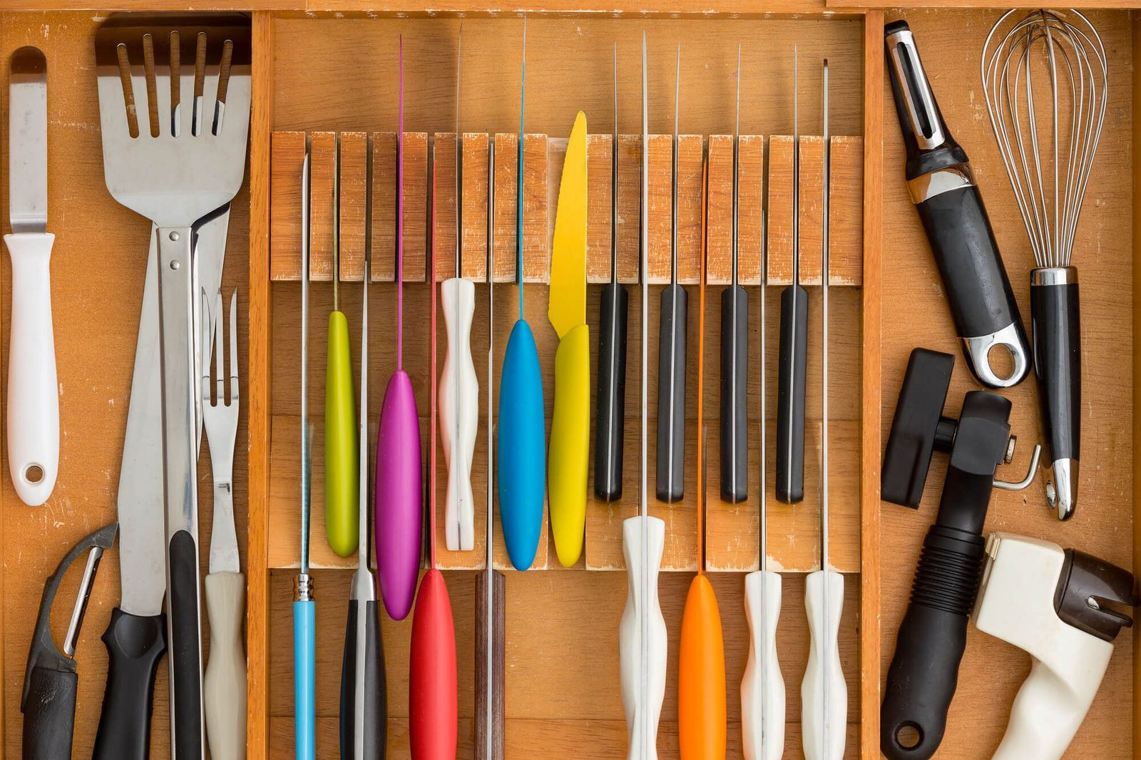 Knife Storage Maintenance: Essential Tips for Your Drawer