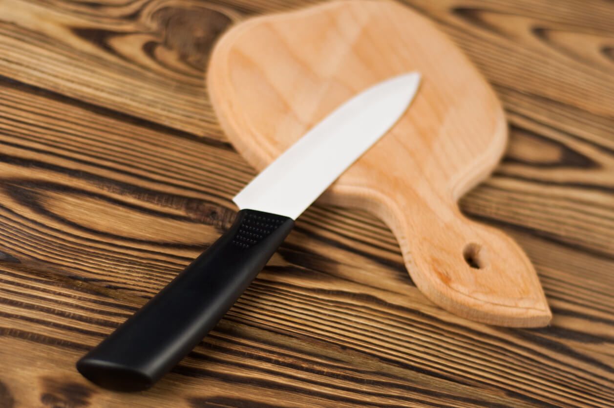 Zirconia Brilliance: Exploring Ceramic Knife Production