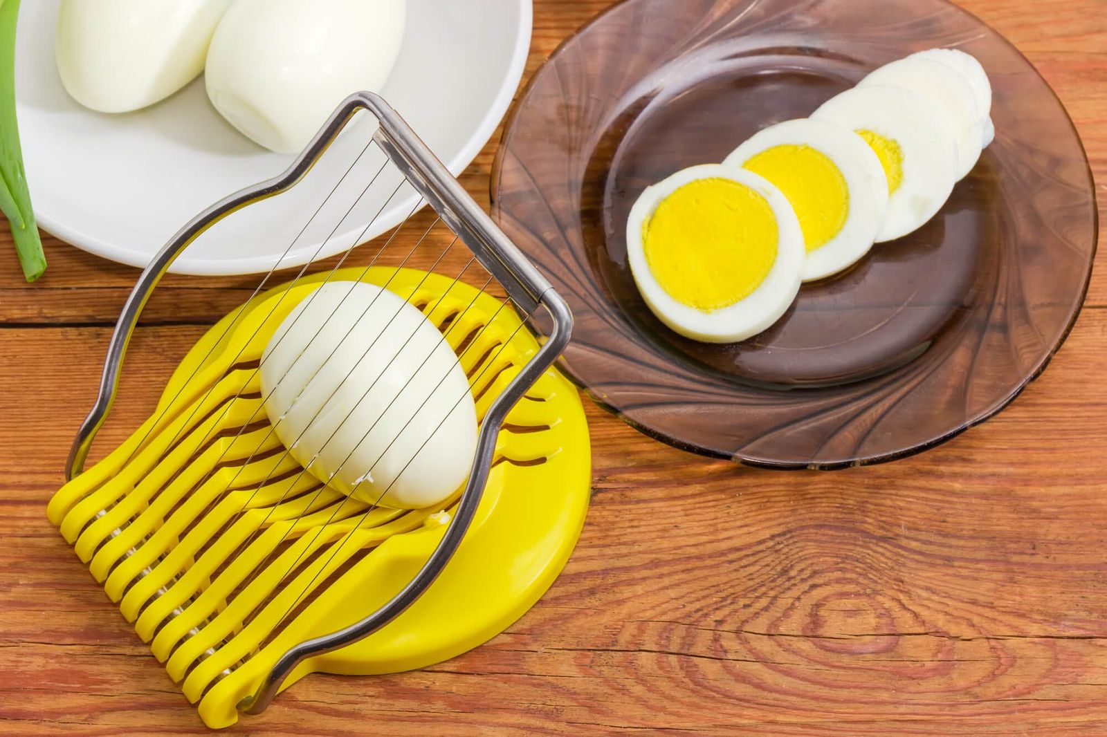 Best Egg Slicer: Top 6 for Easy and Efficient Egg Slicing