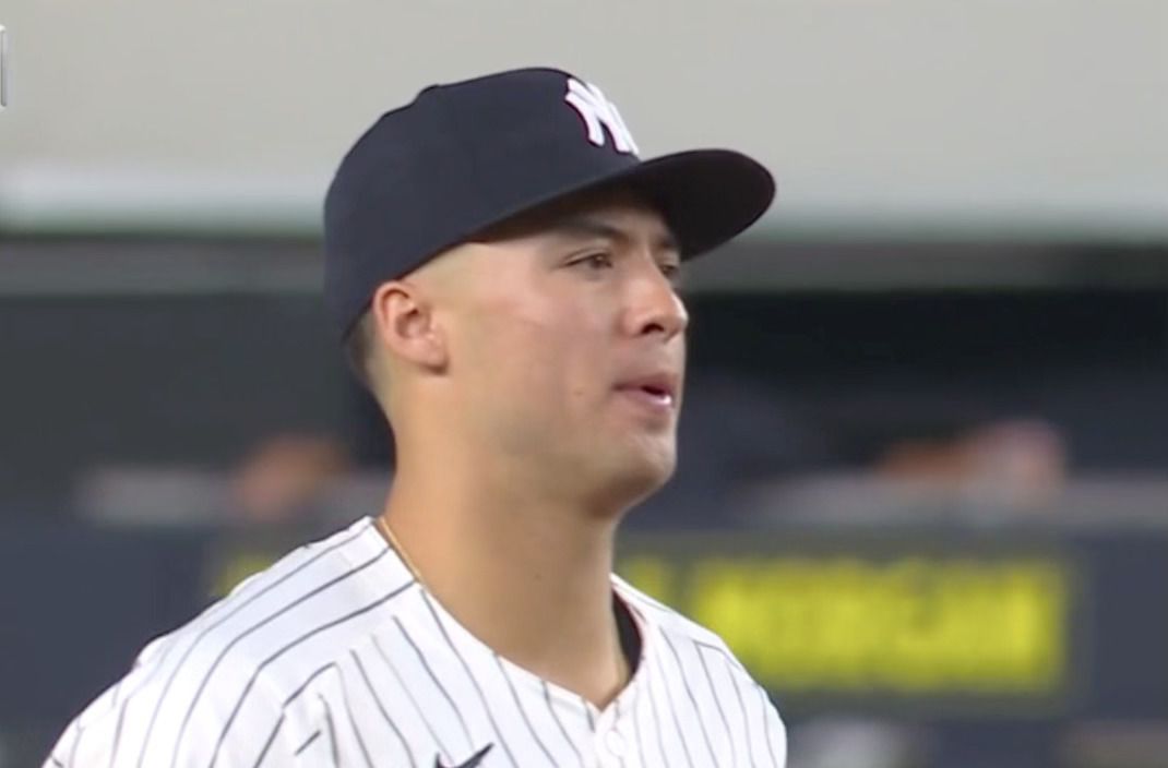 #63 Beat writers bench Anthony Volpe