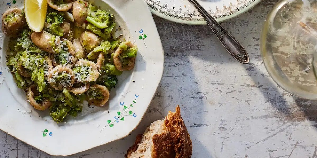 Recipe: Broccoli Sauce - by Andrew Janjigian - Wordloaf