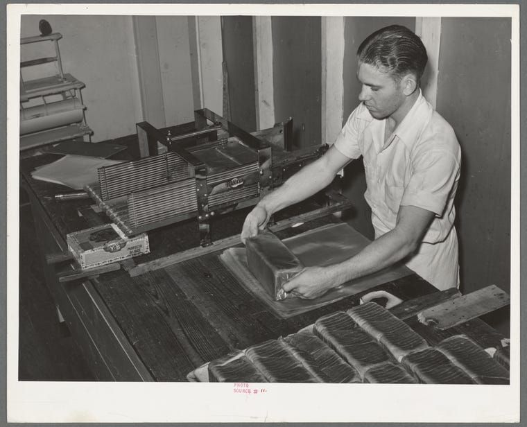 Subscriptions to Wordloaf