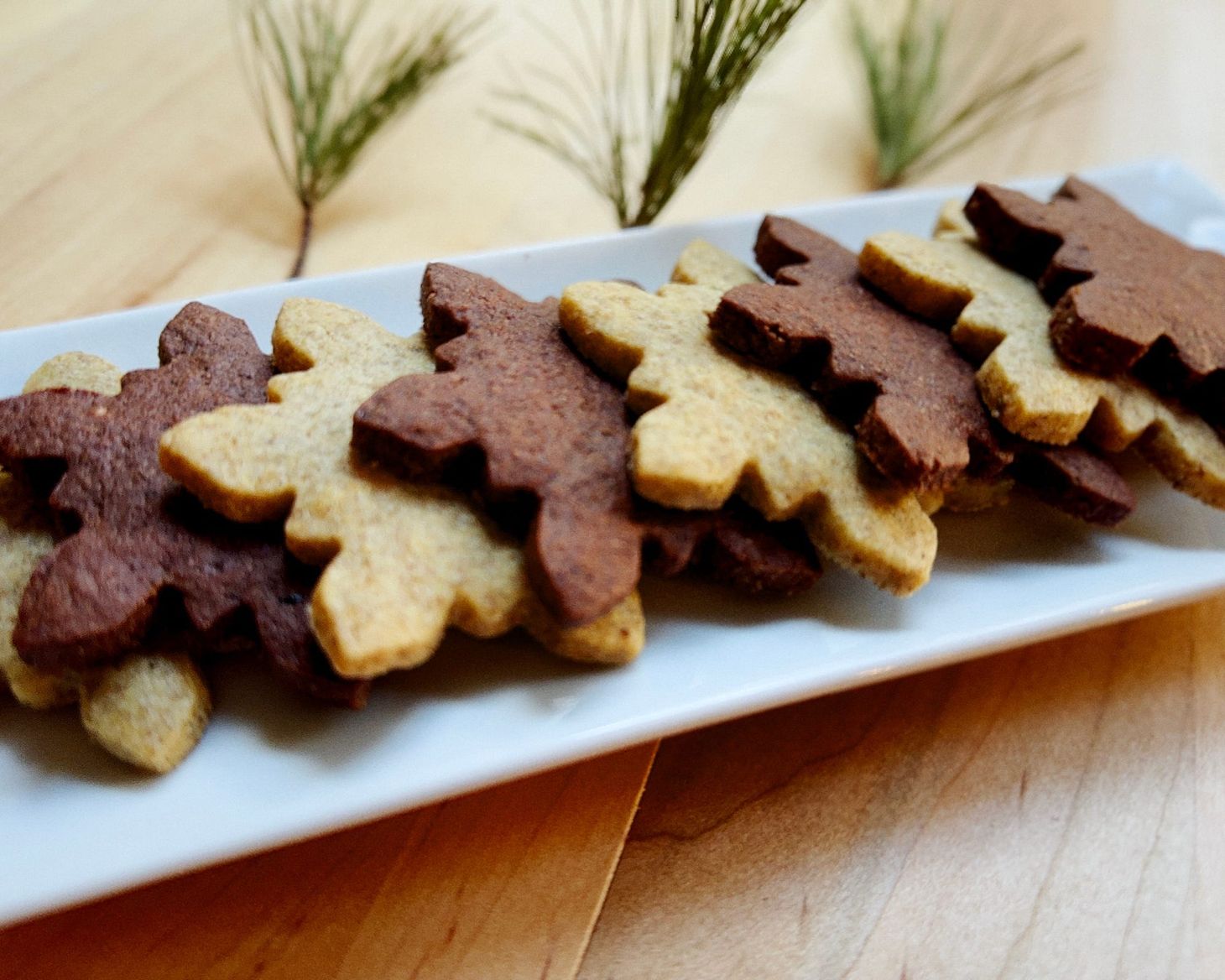 Recipe: Rye Roll-n-Cut Holiday Sugar Cookies (Vanilla & Chocolate)