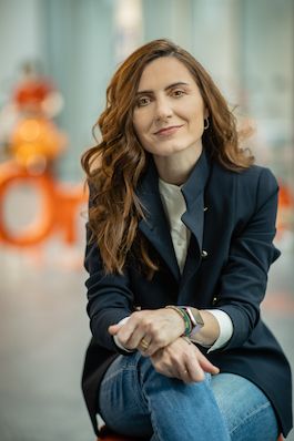 veronica-dogaru-265x400