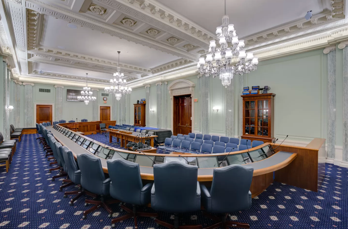 KOSA Gets Senate Markup, Court Walls Closing in on Big Tech