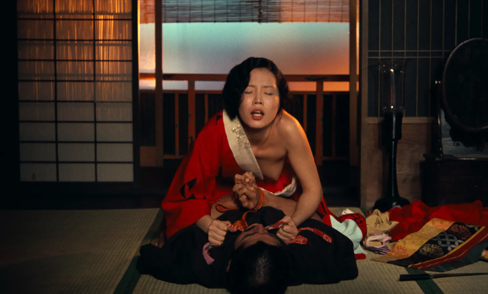 Which is The First JAV Porn Movie Ever? In The Realms of Senses / bdsm jav
