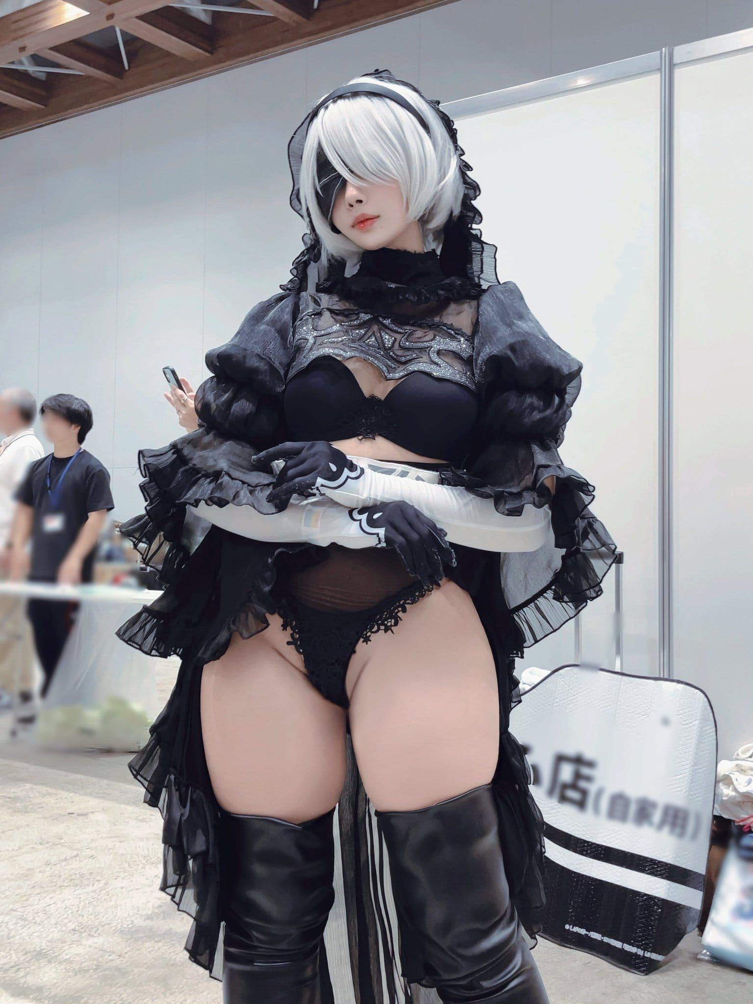 Top Cosplay - Tomachan B2 cosplay - Oye! Oye! Oye! Magazine 