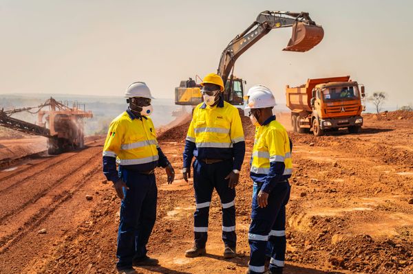 Nimba Mining Finalizes $300 Million Glencore Pre-Financing Deal to Accelerate Strategic Mineral Assets
