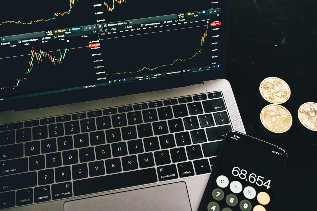 Connecting Indo-Pacific Economies: Trade, Infrastructure, and Digital Corridors