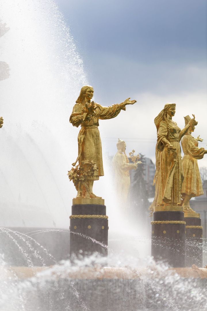 The Russia Problem: Managing Moscow Without Surrendering the Field