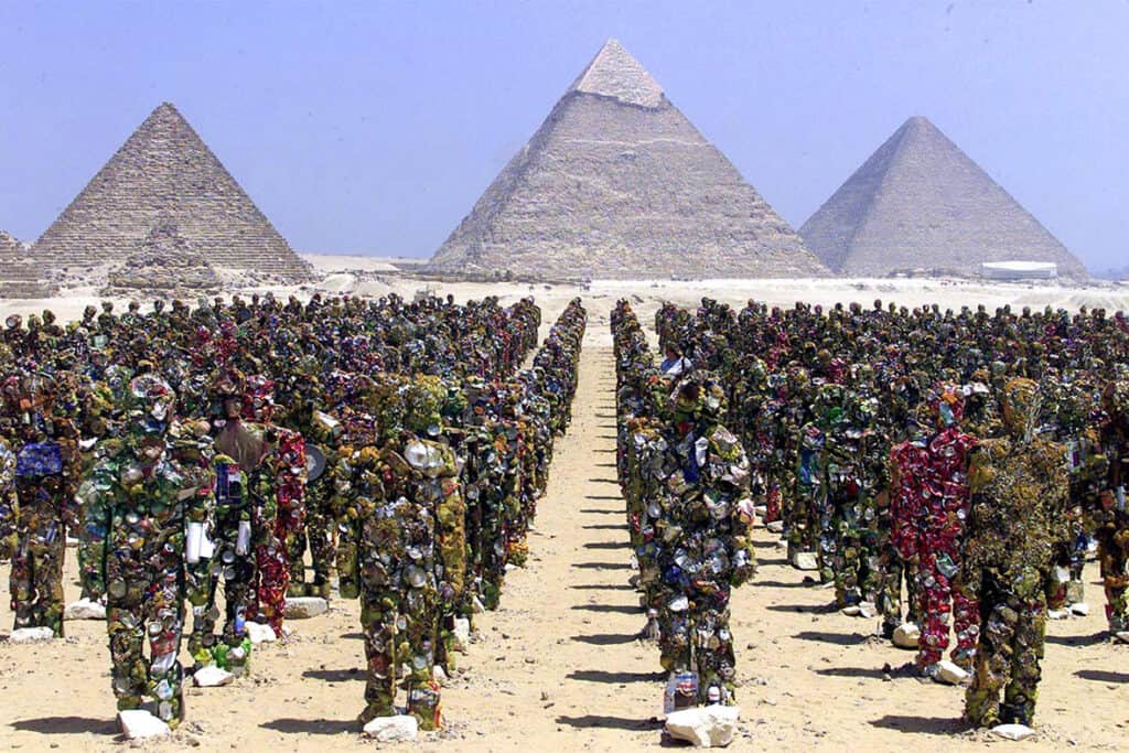 Incredible Artivists Using Recycled Materials in Their Creations