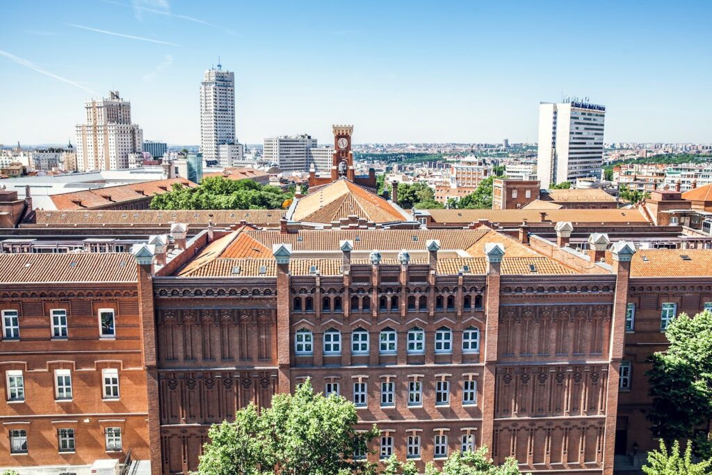 Pontificia Comillas University of Madrid - Degree in Environmental Engineering and Sustainability