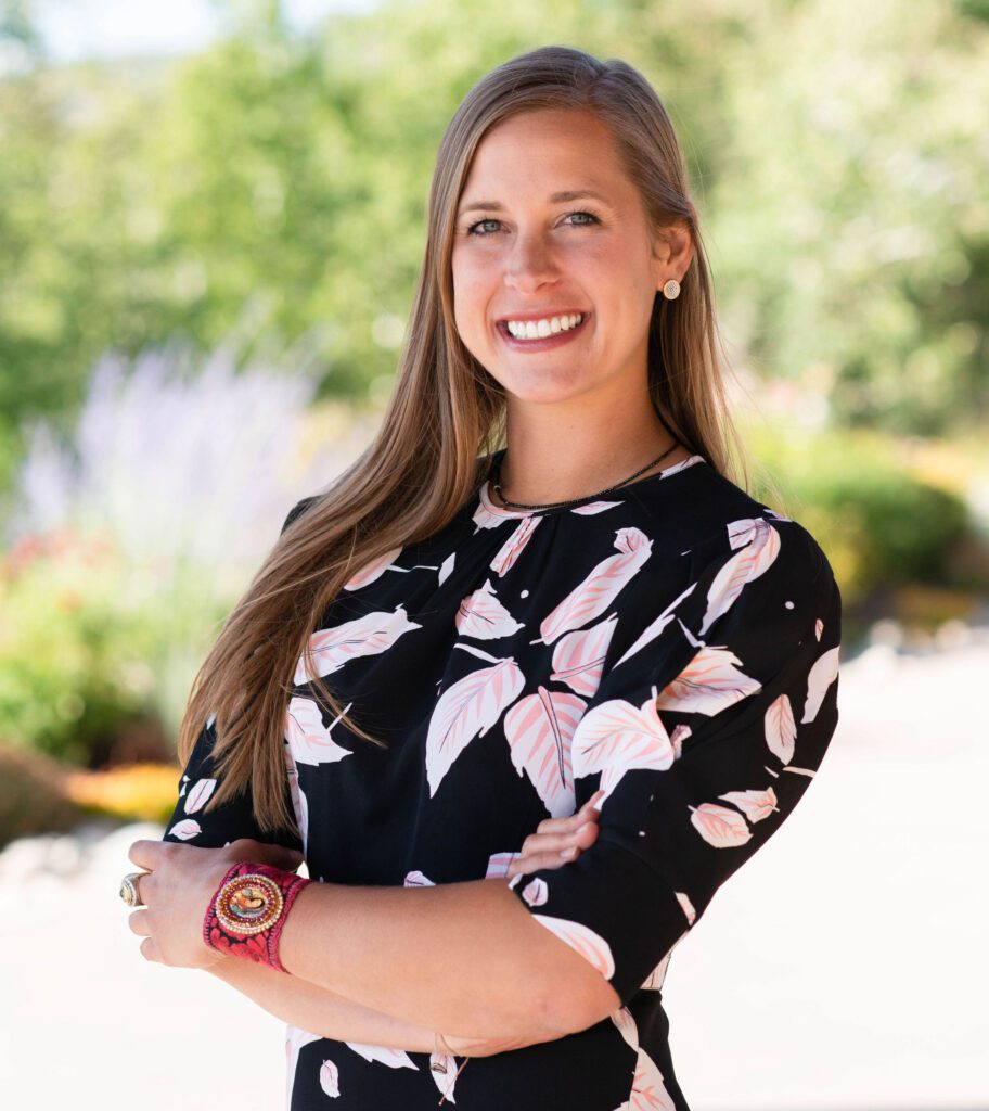 Montie & Joie, Led by Sydney Sherman De Arenas