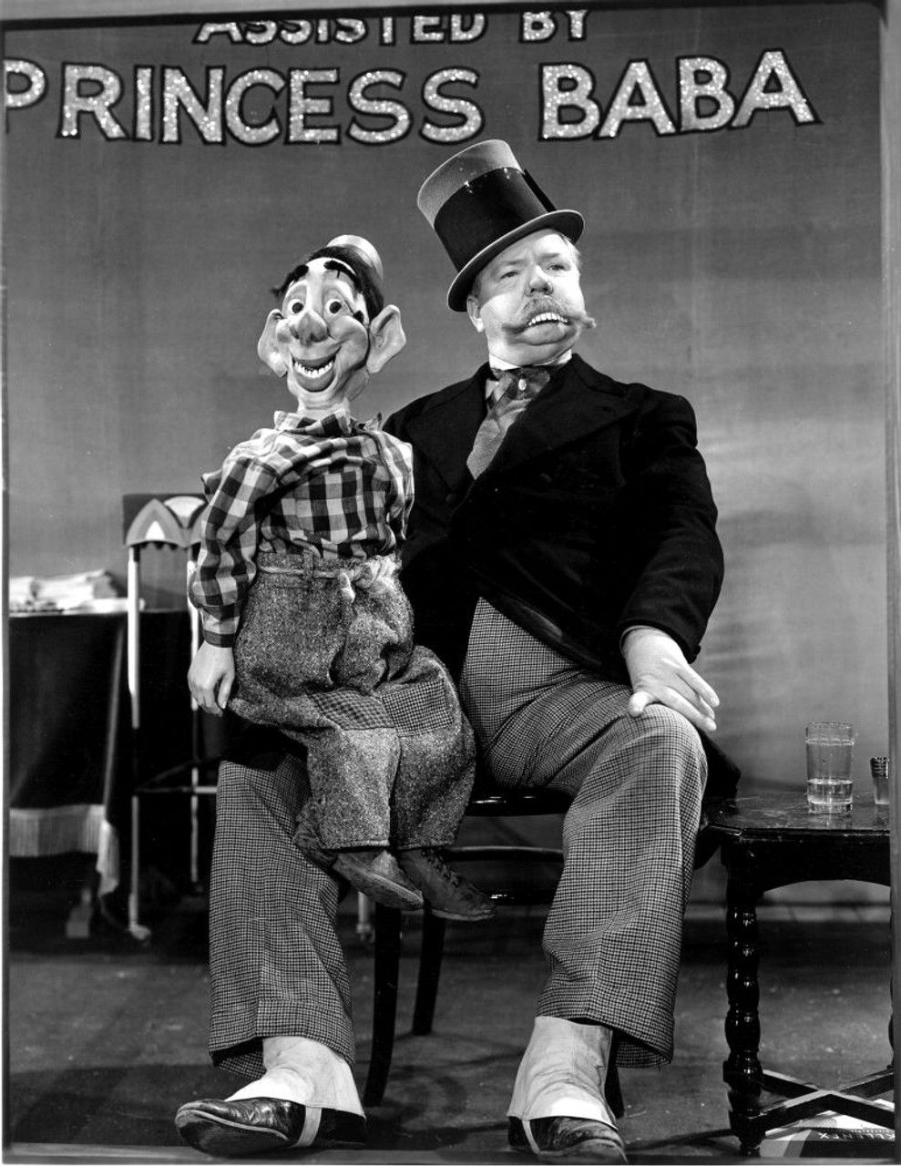 The Hip Pocket #33: YOU CAN'T CHEAT AN HONEST MAN