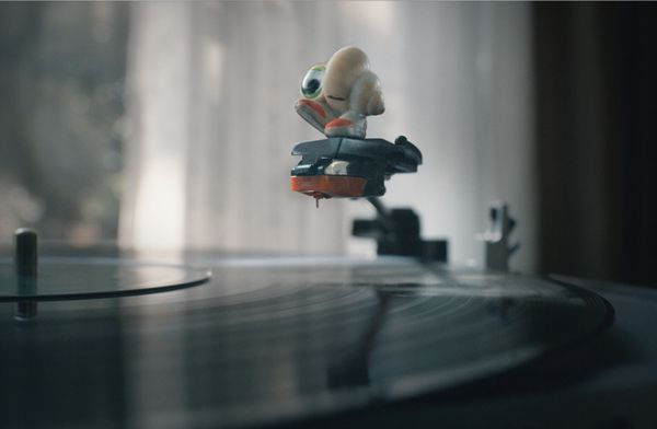 Our Friday Free-For-All features a sweet seashell and some animated Quick Bites