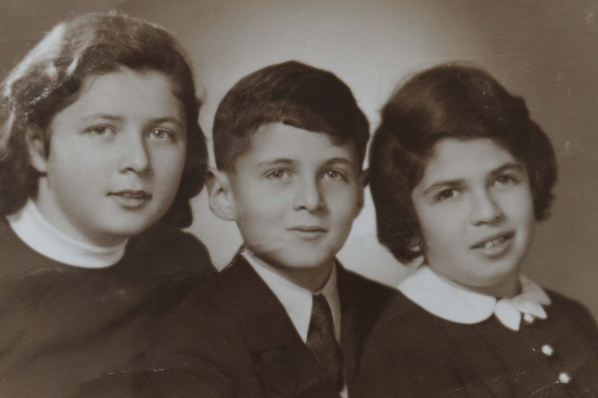 ‘I had never seen two human beings who looked so utterly and completely alone’