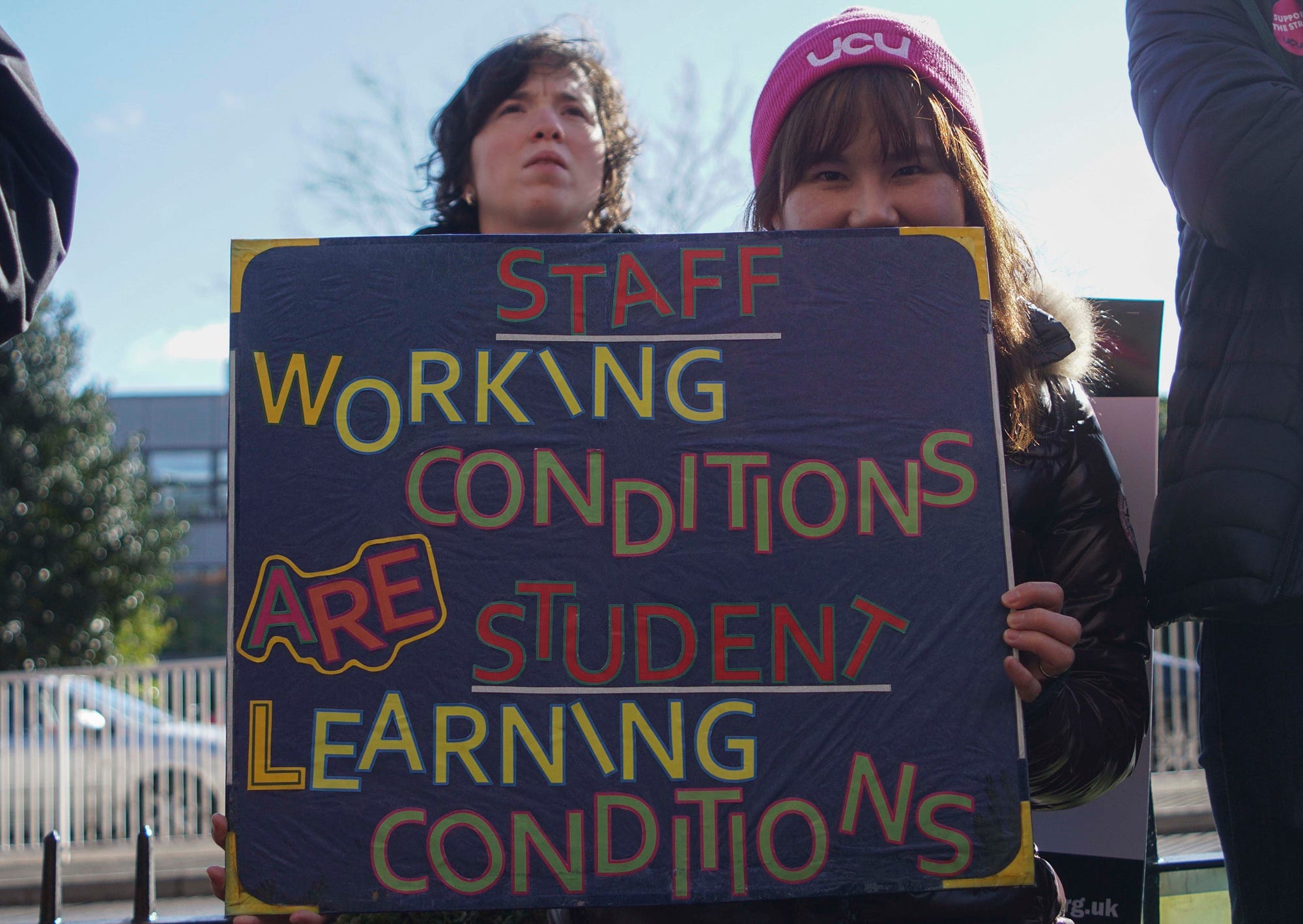 The University of Sheffield go for the jugular