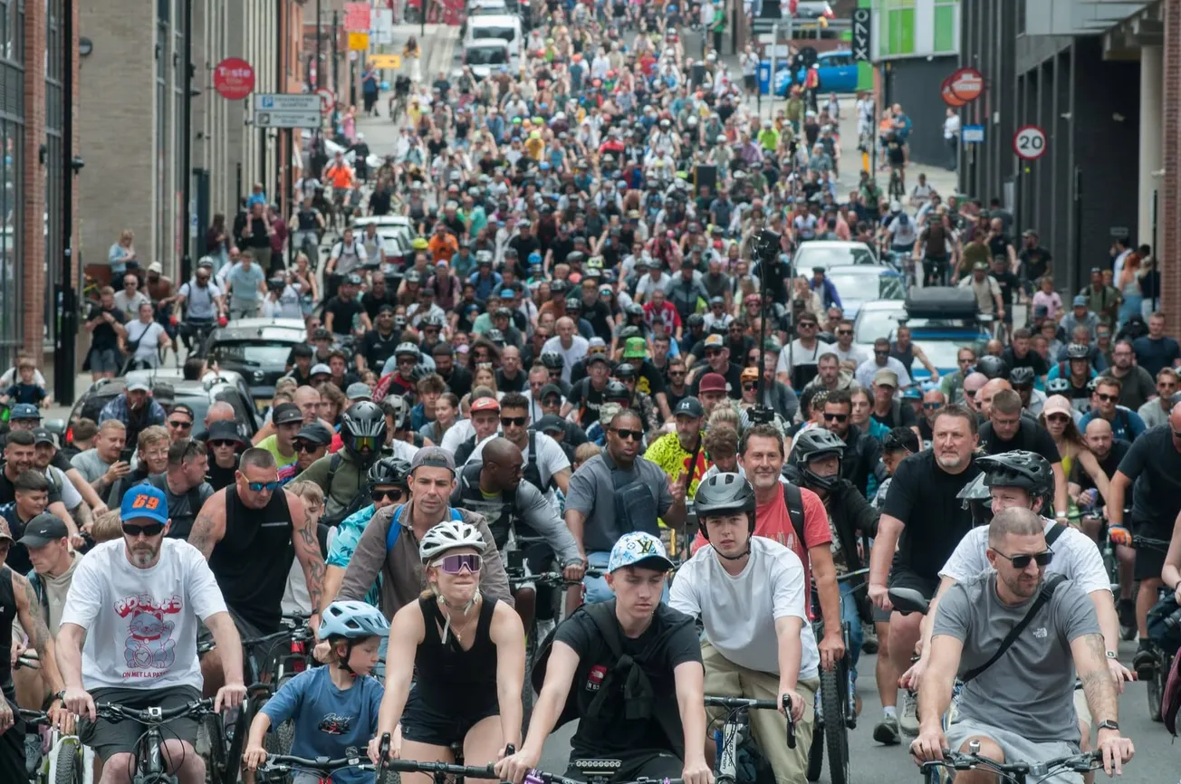 Should local venues be cancelled for hosting the far-right?