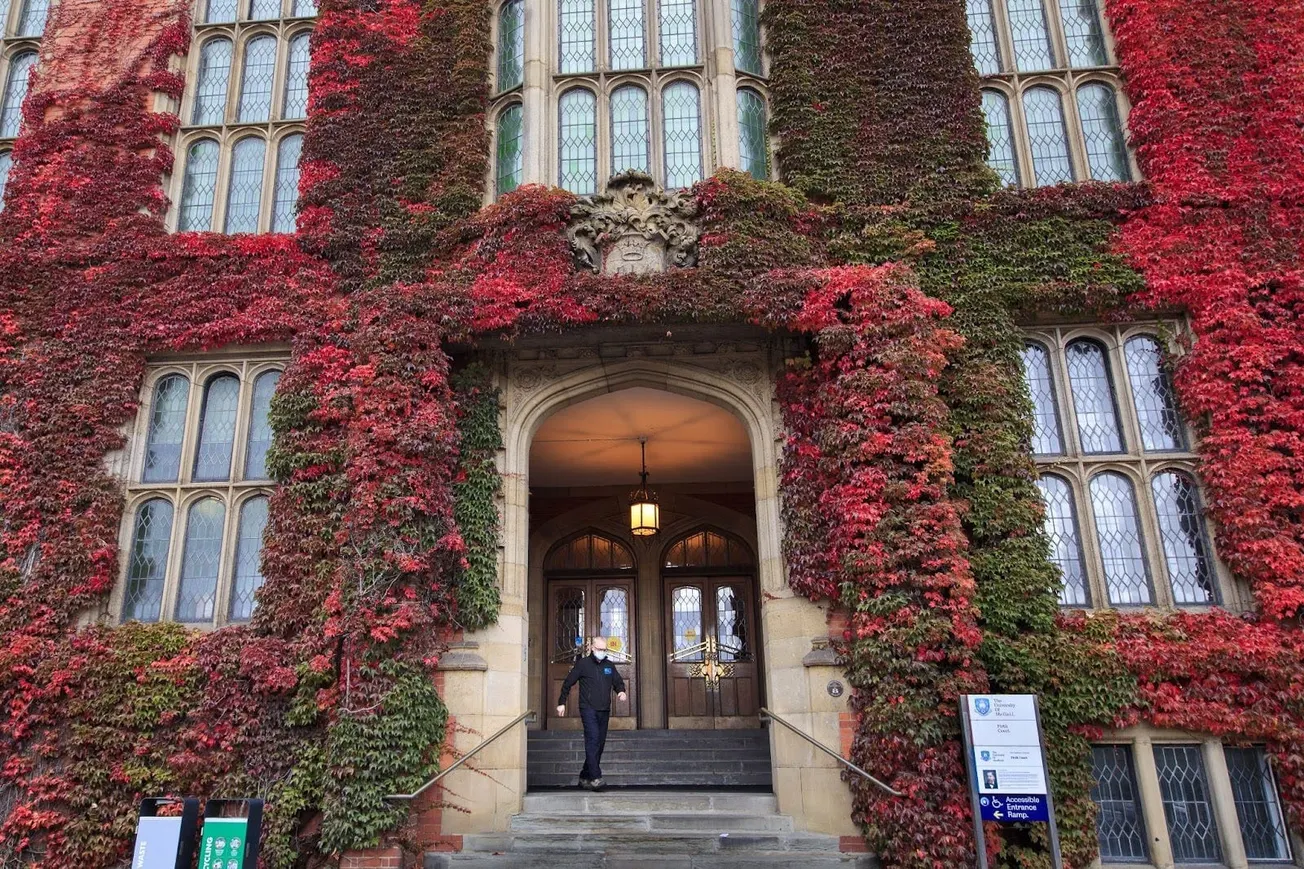 A no confidence vote, courses in the firing line, and “gaming” the rankings