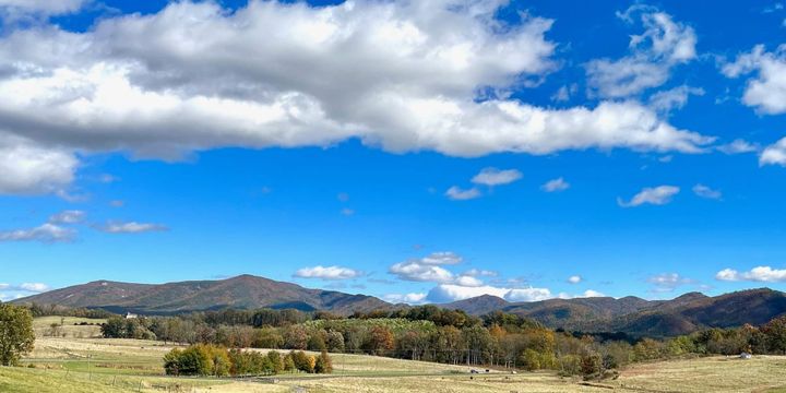 Blue Ridge Mountains from just south of Raphine, Virginia.