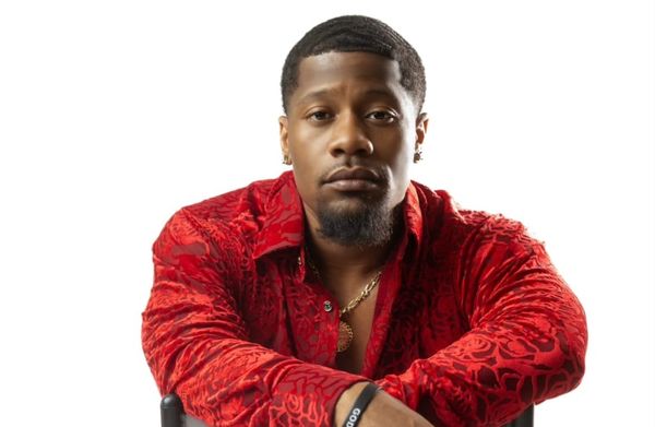 BayRay Is Reviving Real R&B — With Soul, Substance, and Stage Presence