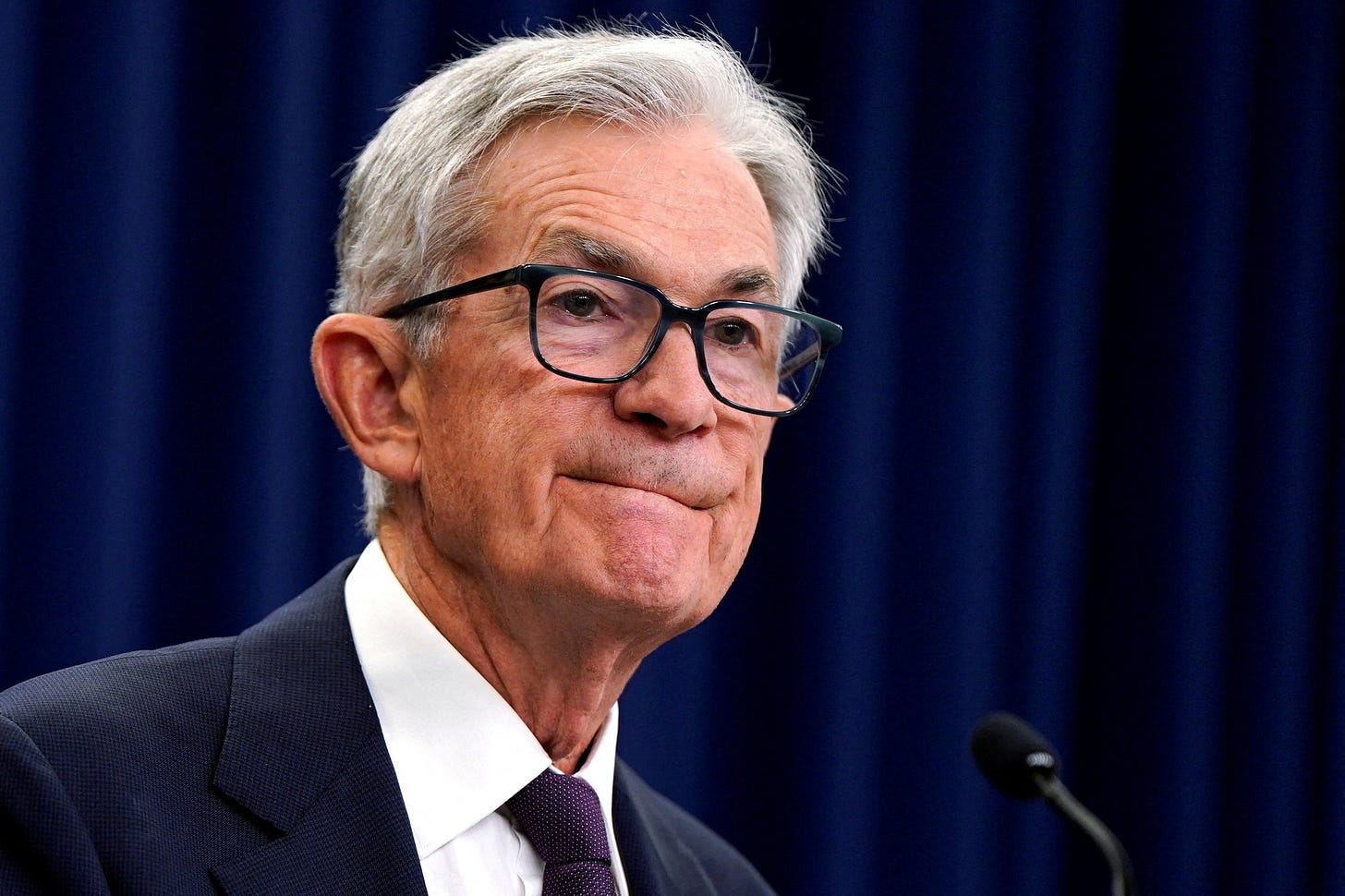 Fed's Powell explains how central bank moderate rates mandate works |  Reuters