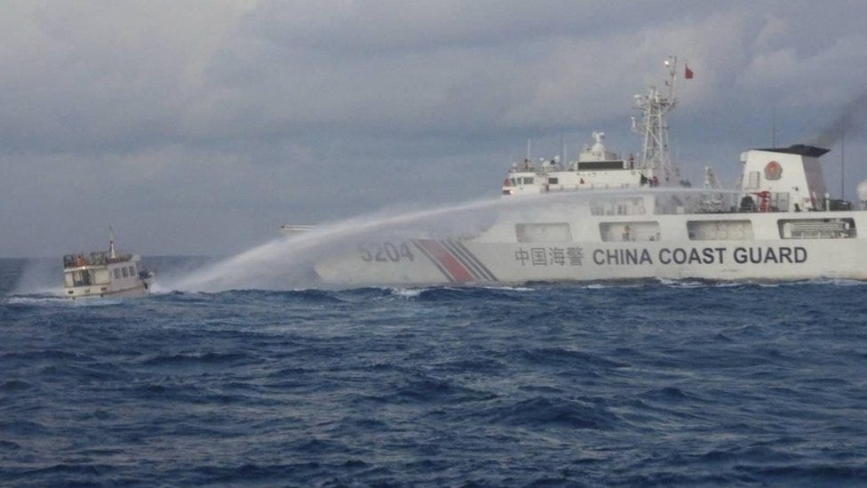 South China Sea: Philippine and Chinese vessels collide in contested waters