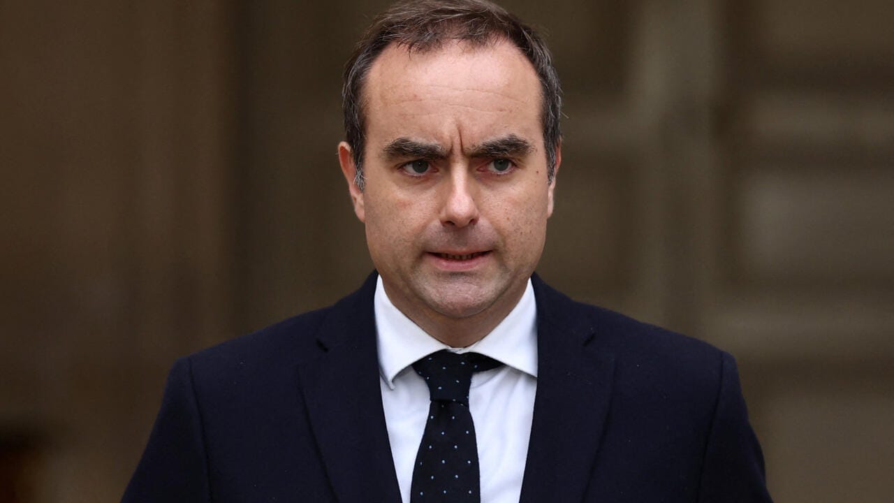 France's reappointed PM Sébastien Lecornu faces immediate budget challenge