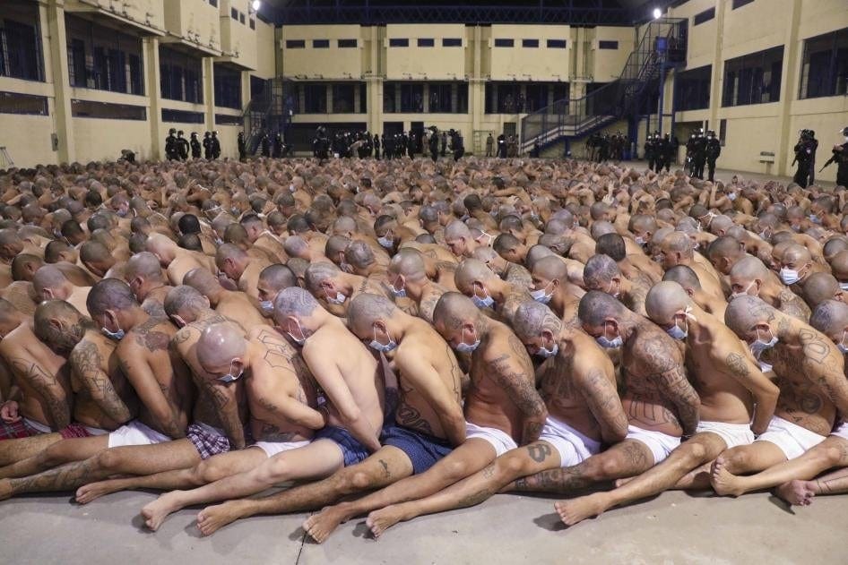El Salvador: Inhumane Prison Lockdown Treatment | Human Rights Watch