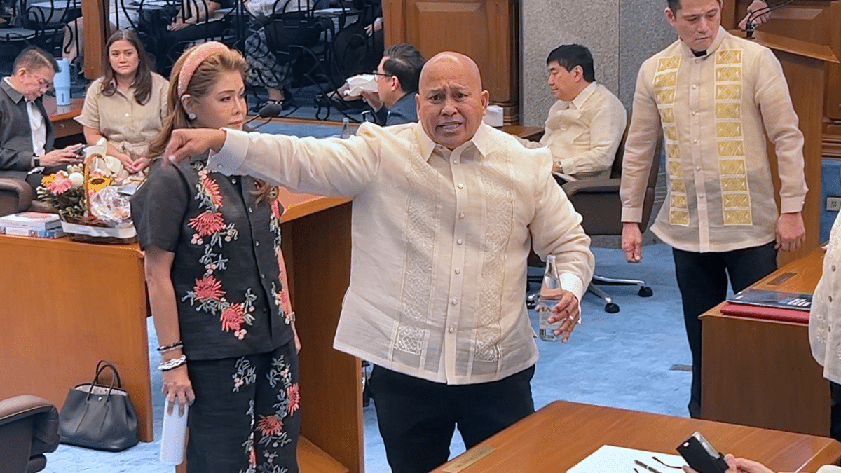 Bato Dela Rosa attends Senate plenary for 1st time since Nov. 11