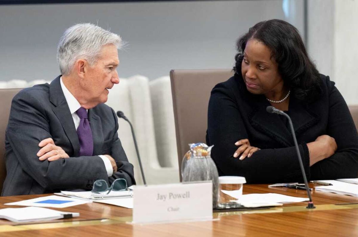 Global Outlook: Drama