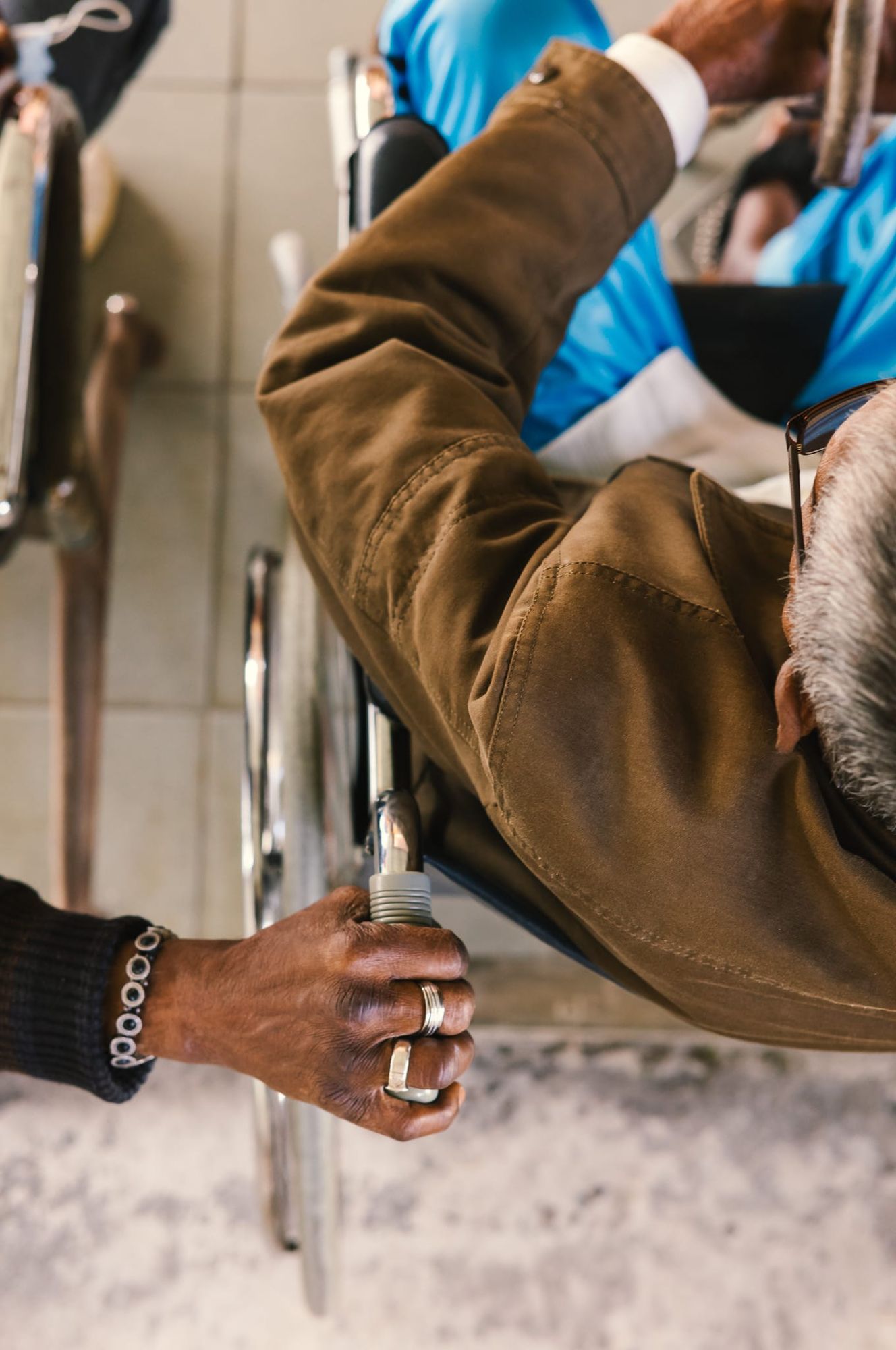 Gripped by the past, moving in slow-motion