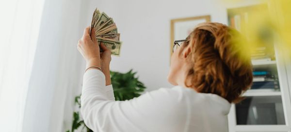 How much can self‑publishing authors really make in 2025?