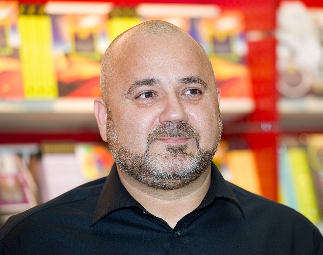 Portrait en Lettres Capitales : Adrian Voïcu