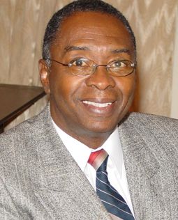 Portrait en Lettres Capitales Jean-Robert Léonidas, médecin et écrivain haïtien