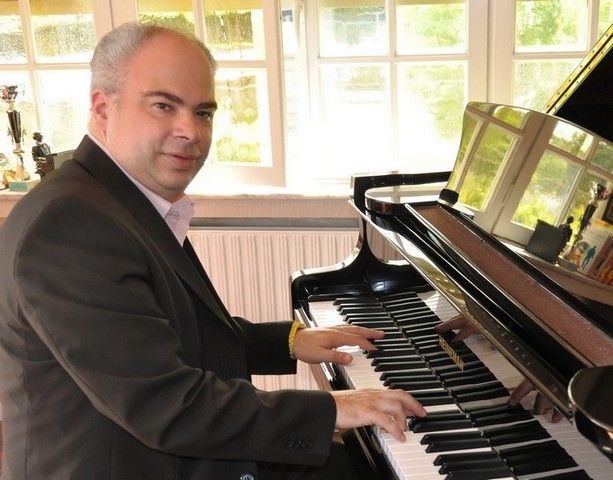 Entretien. John-Frédéric Lippis - « Dans le Chœur de Mozart »