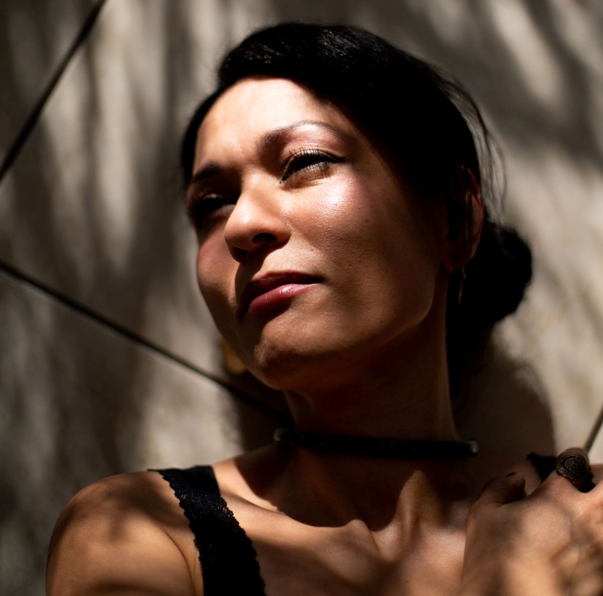 Portrait en Lettres Capitales : Leïla Bahsaïn