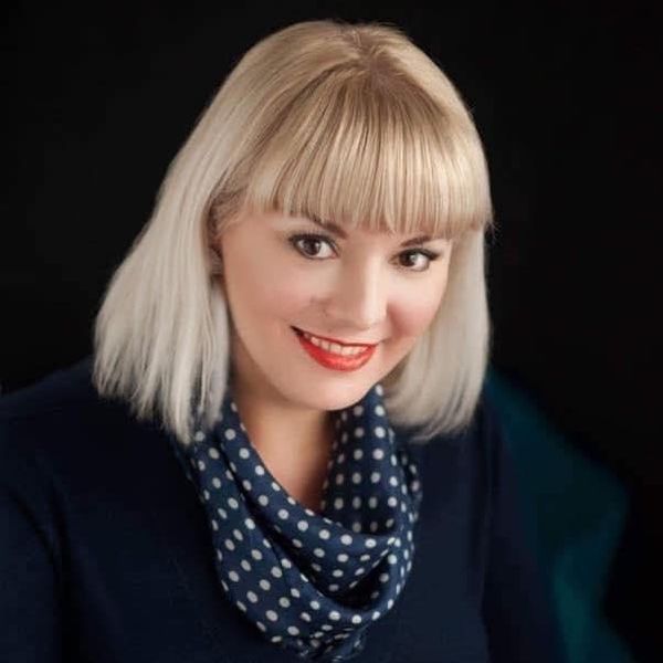 Adriana Ungureanu : Hâtons-nous lentement dans ce silence béni