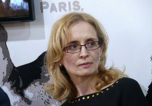 Cristina Hermeziu : Que font-ils les gens ?